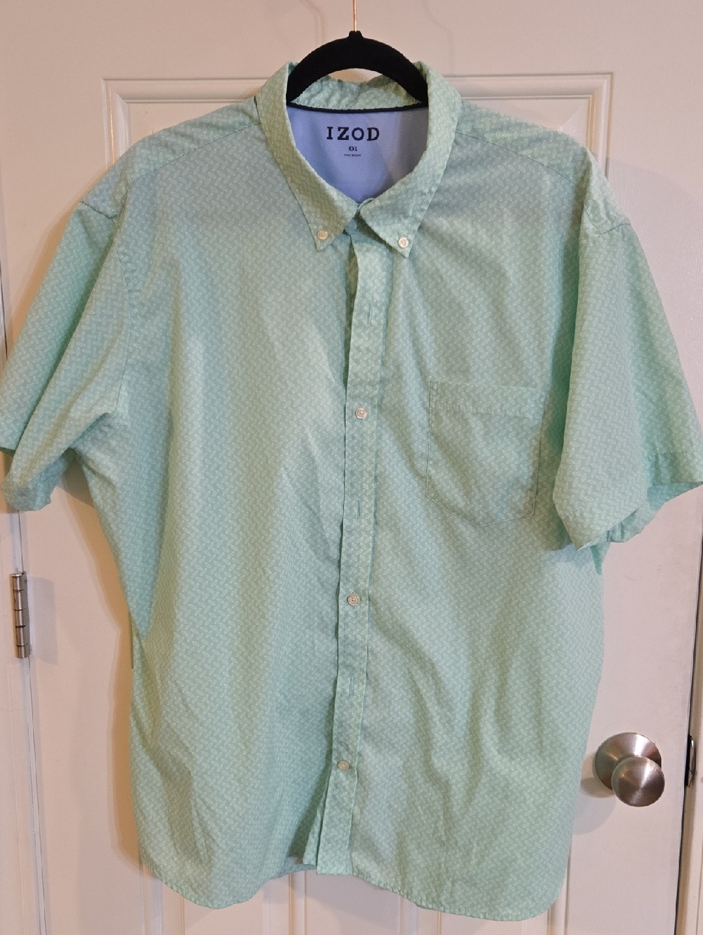 Izod Mint Green Short-Sleeve Button-Down Shirt